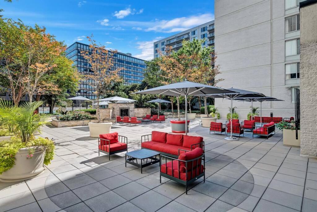 Charming Apartment At Crystal City With Amazing Amenities Άρλινγκτον Εξωτερικό φωτογραφία