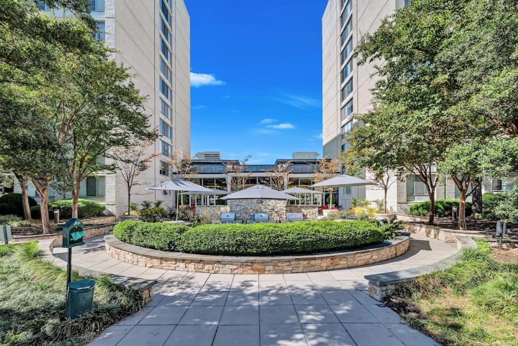 Charming Apartment At Crystal City With Amazing Amenities Άρλινγκτον Εξωτερικό φωτογραφία